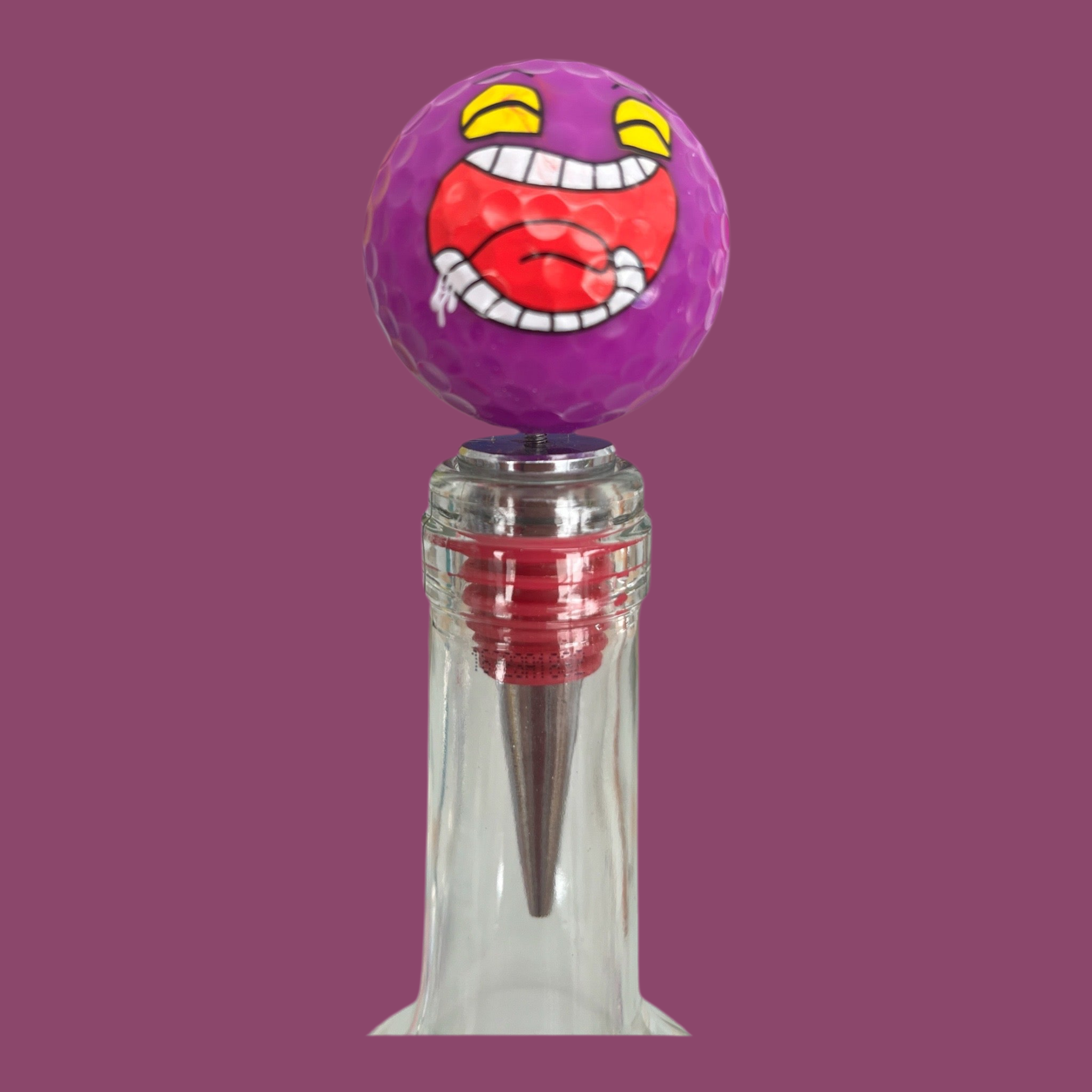 Weinstopfen mit Golfball